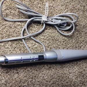 John Frieda 1-inch Barrel Curling Iron Soft Curls Frizz Ease # JFBC1